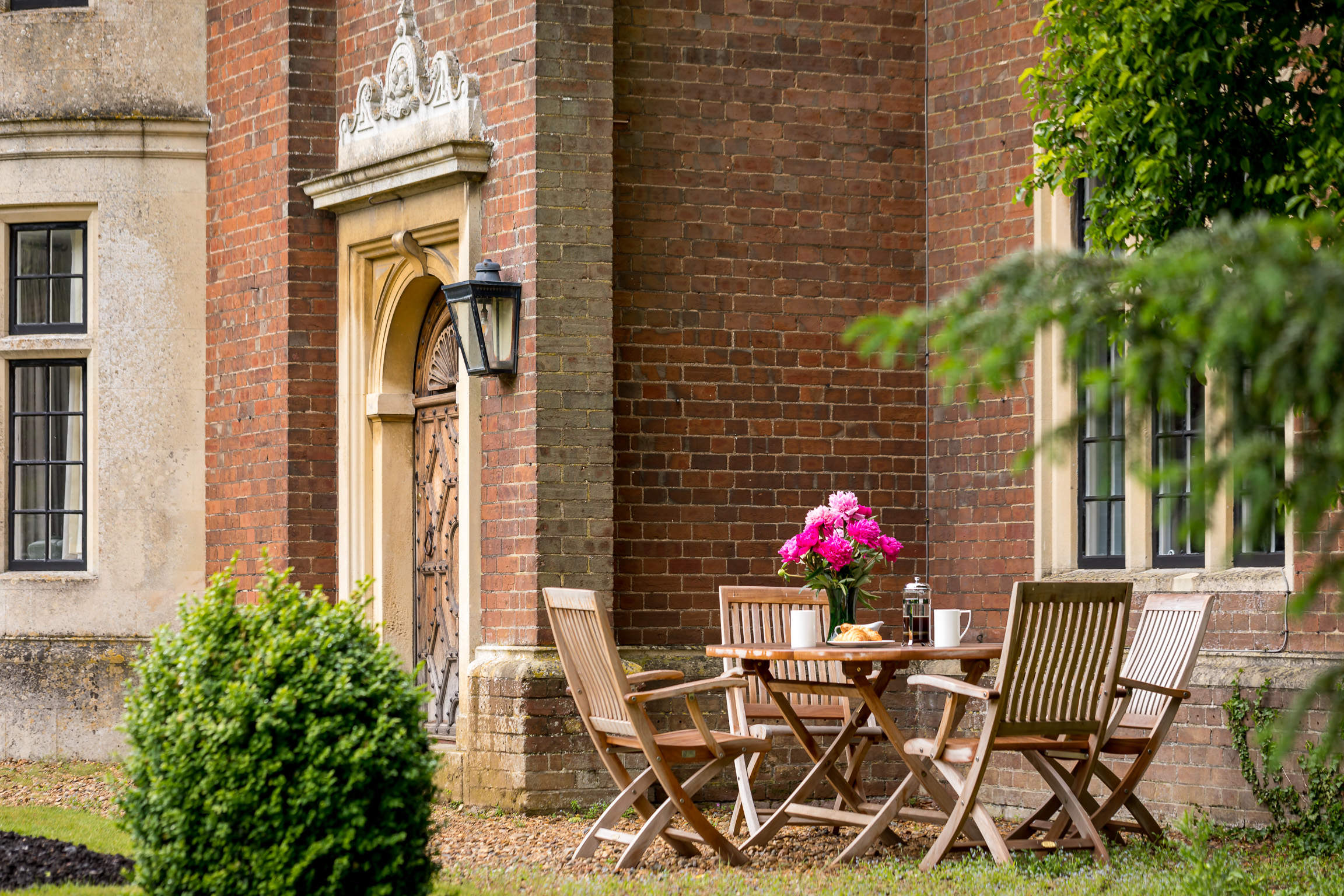 Outdoor dining and garden