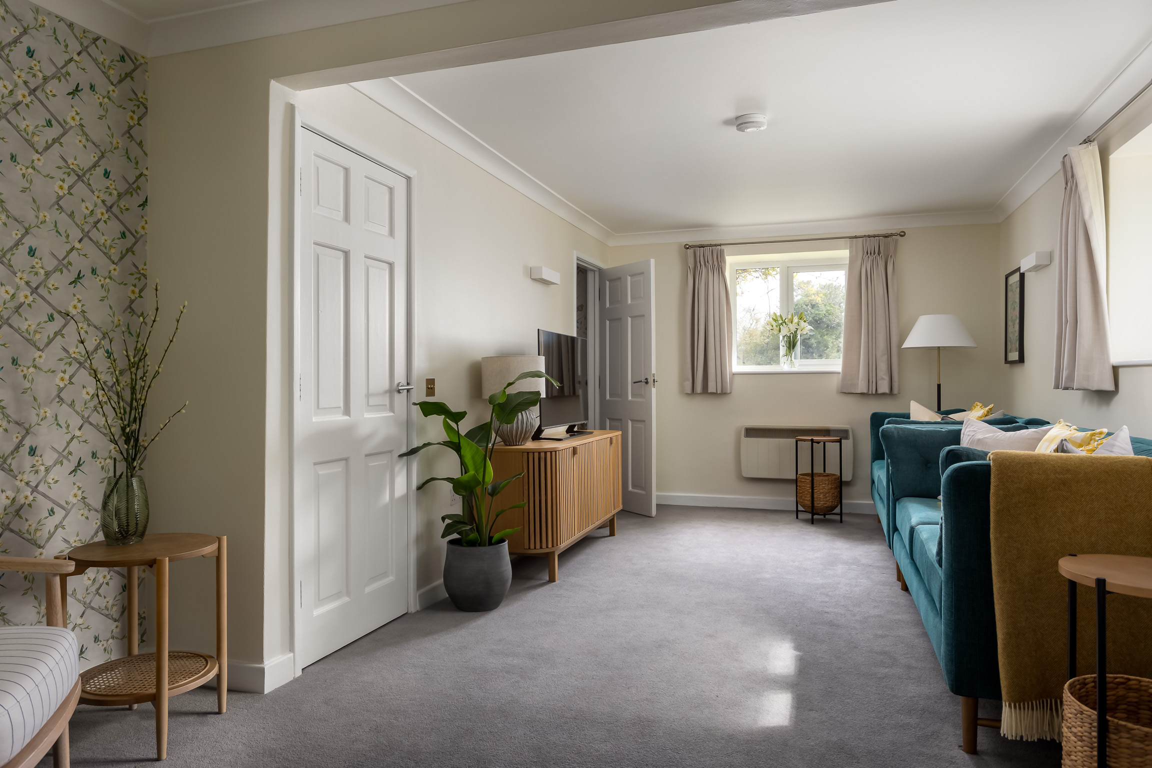 Lounge, ground floor 