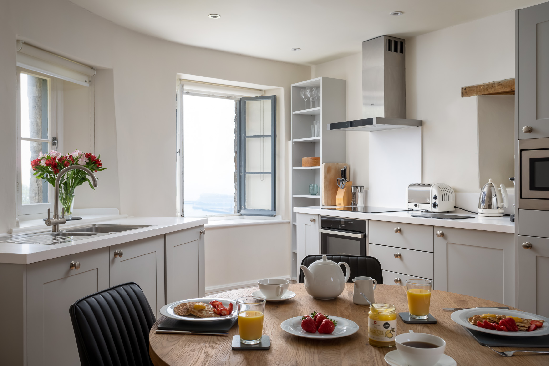 Dining and Kitchen area, first floor