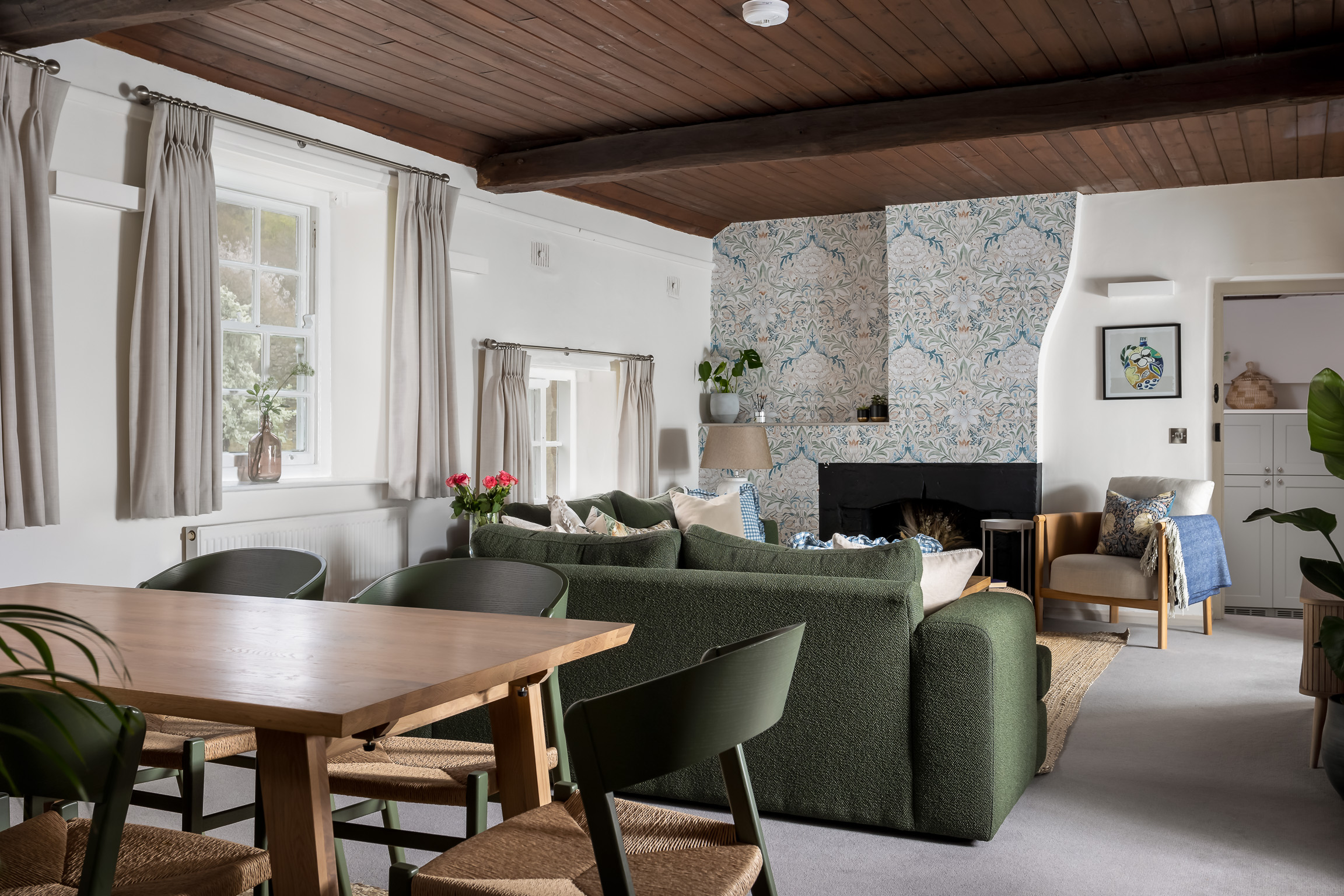 Dinning room and lounge, lower ground floor