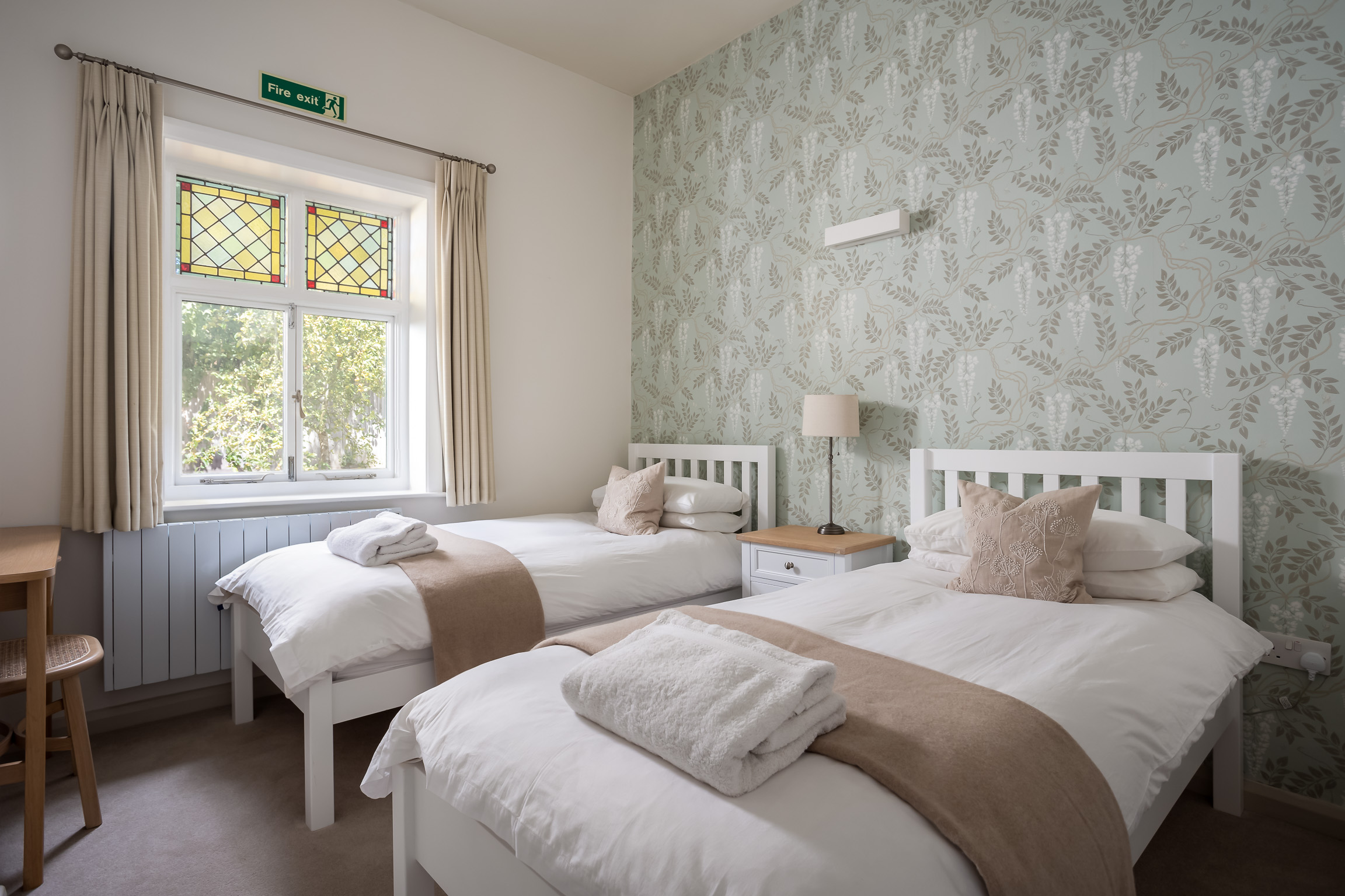 Twin bedroom, ground floor