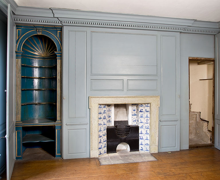 Row 111 House hall/parlour