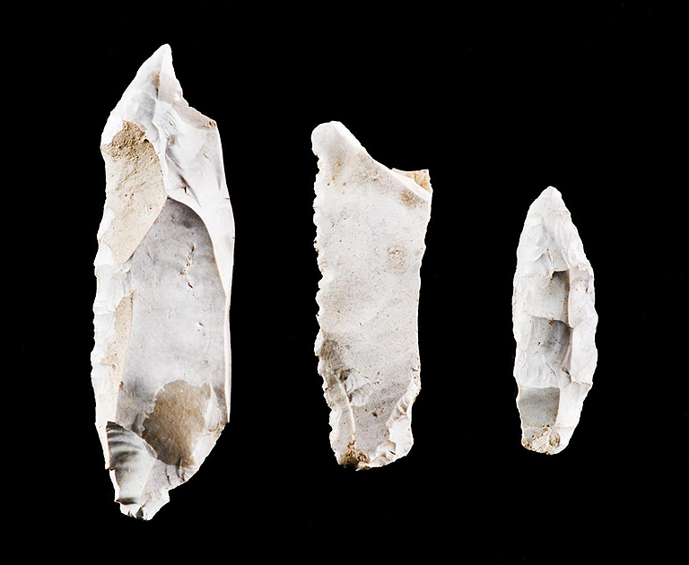 Flint awl, saw and fabricator